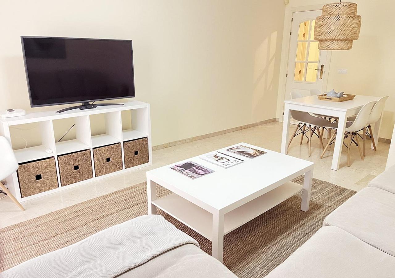 Apartamento Primera Linea Estepona By Isa Hoteles Buitenkant foto